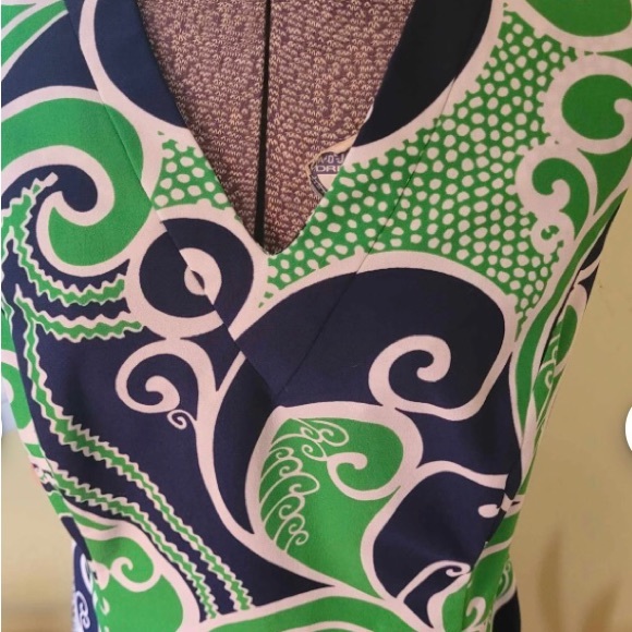 Vintage
1960 Helmar Boutique funky Poly print dress green, navy-blue,white. US14 - Picture 4 of 6